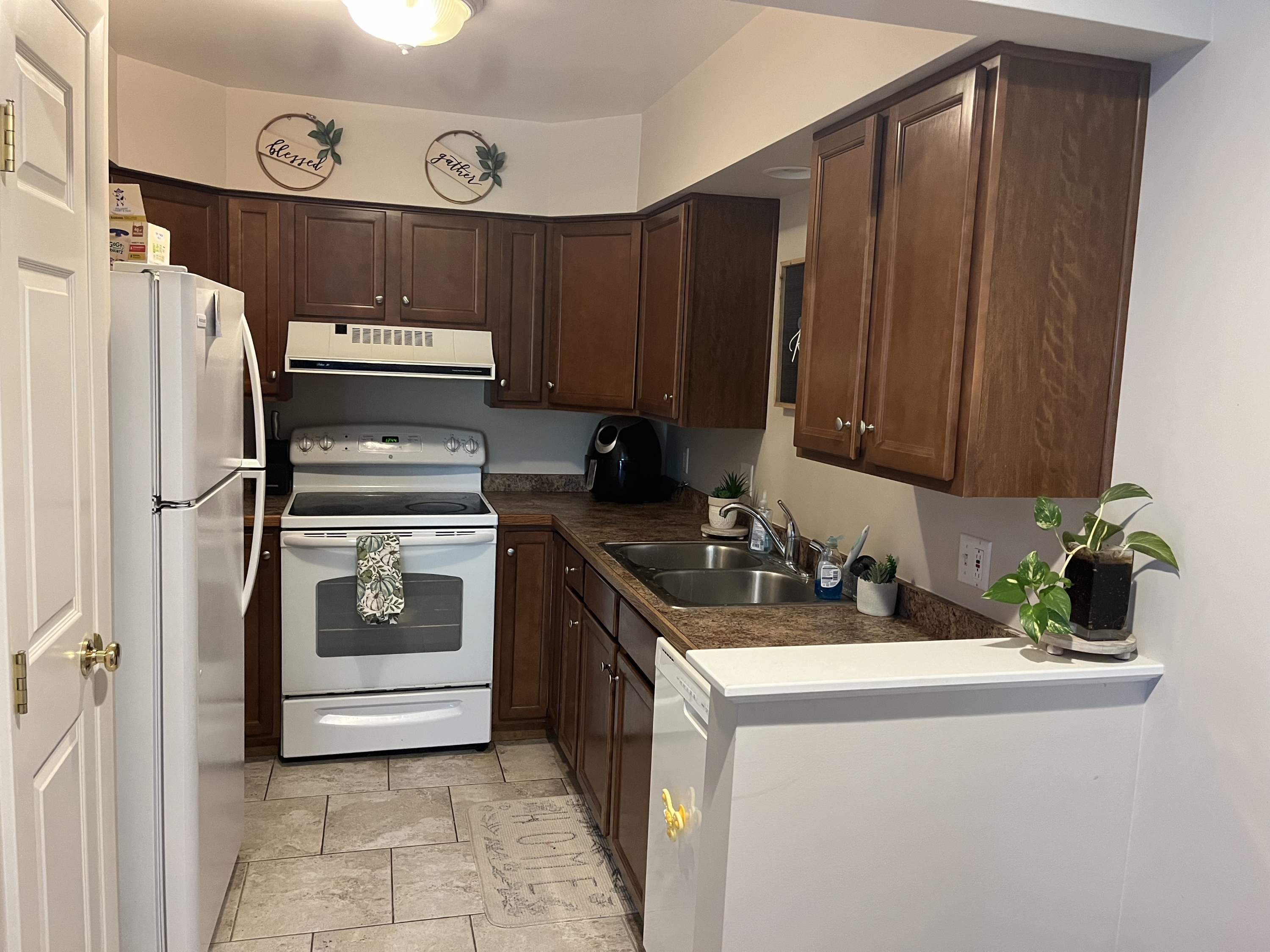 6361 Beechmont Avenue - 4