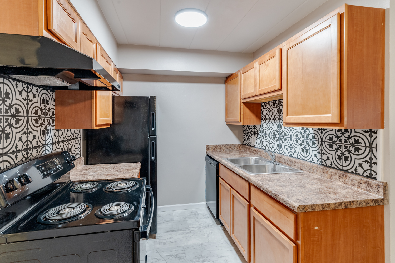 4000 Ledgewood Dr., Unit 2